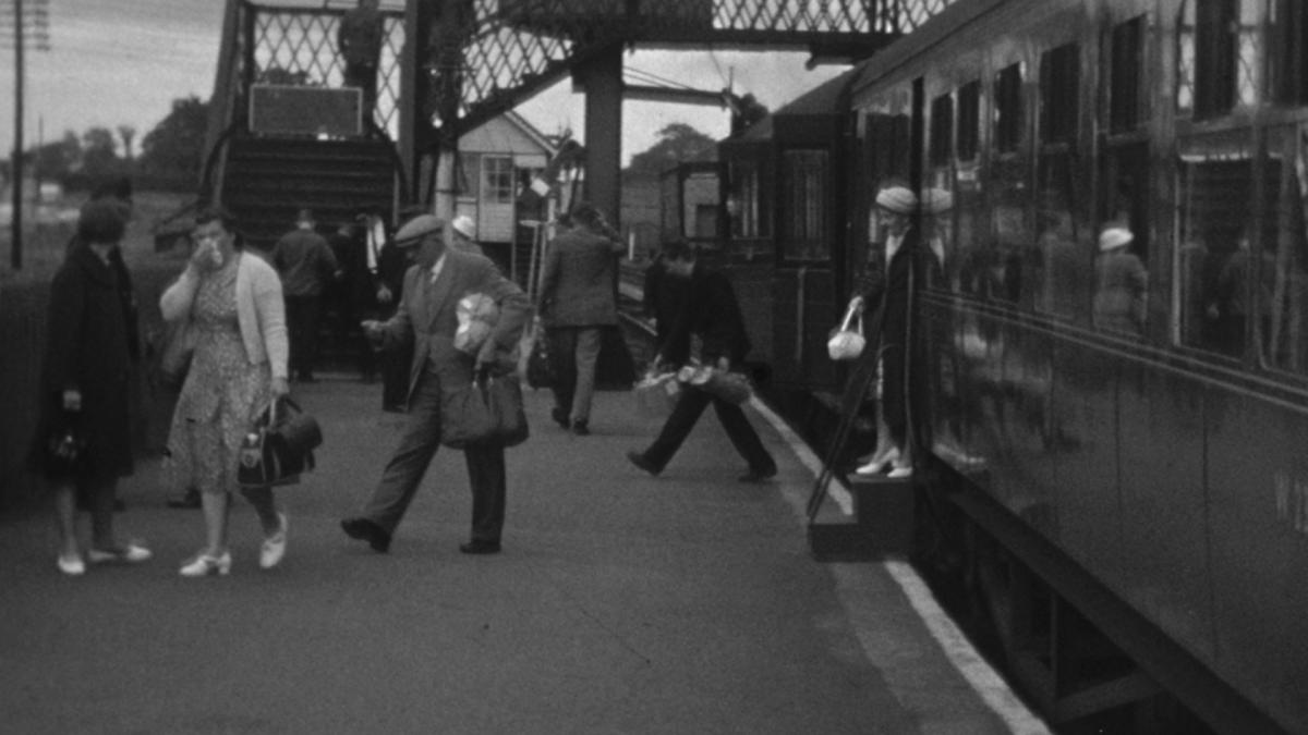 Watch Wrexham Central To Ellesmere Line 1962 Online BFI Player watch-wrexham-central-to-ellesmere-line-1962-online-bfi-player