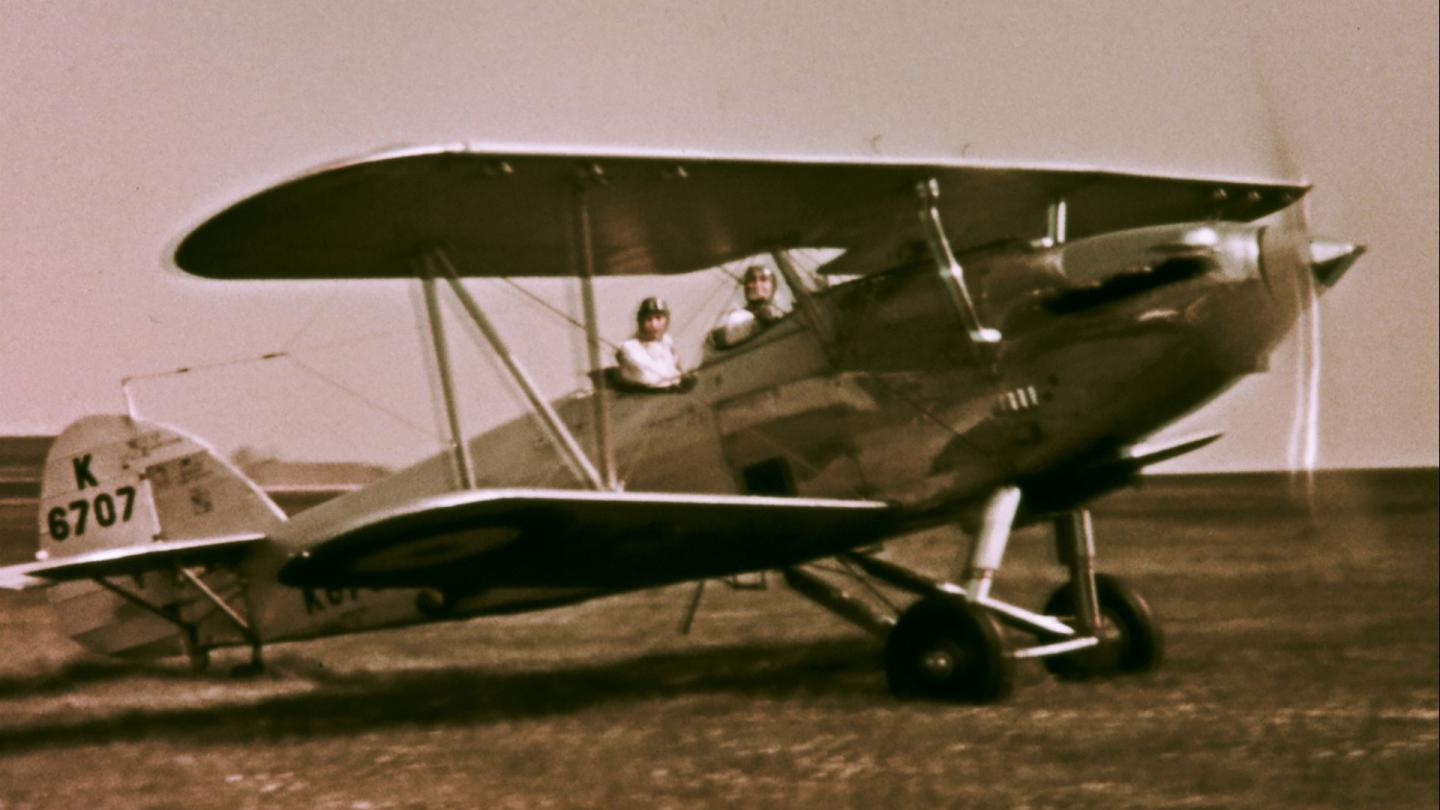 Watch Open Day at RAF Manston online BFI Player