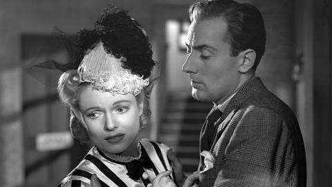 How to watch and stream The Captive Heart - 1946 on Roku